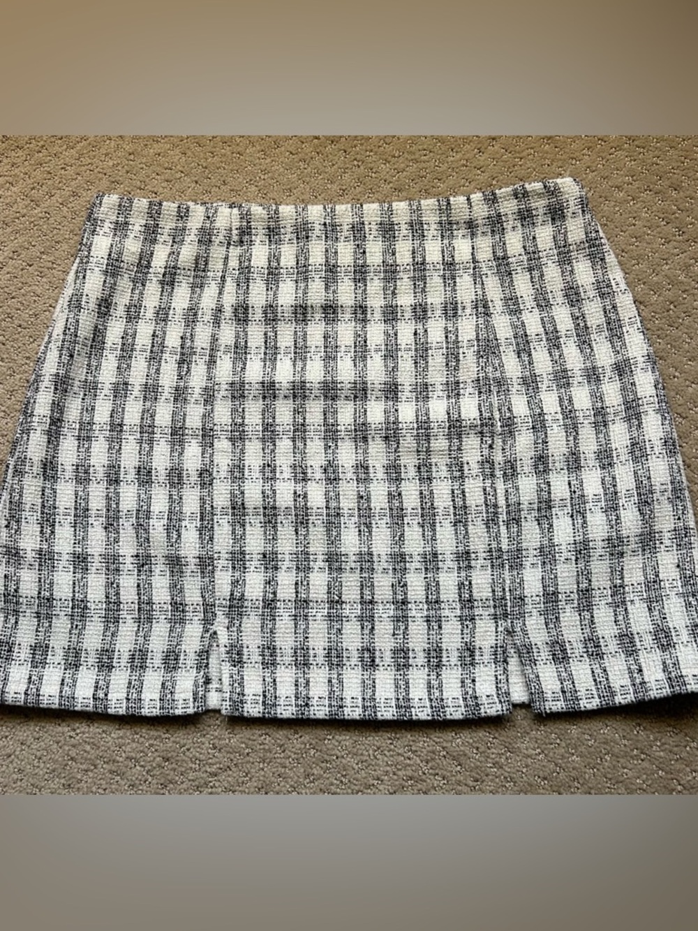 Francesca’s Blue Rain Black White Tweed Mini Skirt Size Large NWT Boucle Plaid